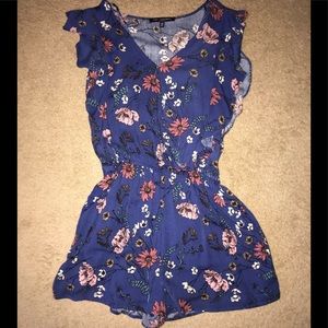 floral romper 🌸🌼🌷